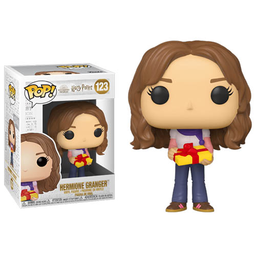 Гермиона Грейнджер с подарком на Рождество (Hermione Granger) #